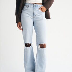 Abercrombie Curve Love High Rise 90s Relaxed Jean